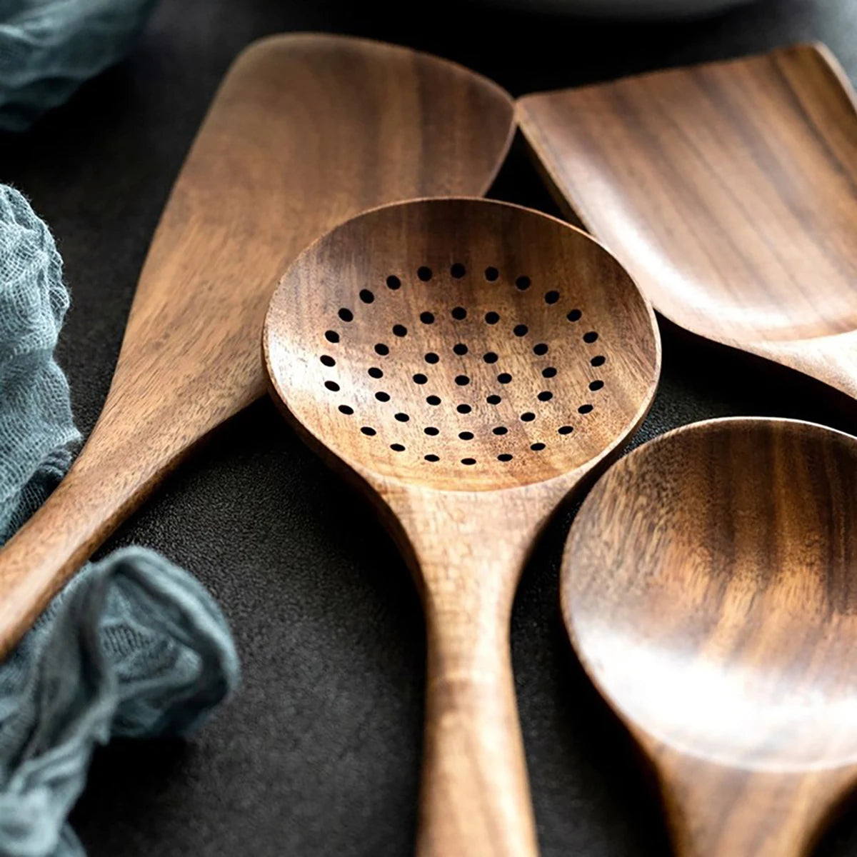 Wood Kitchenware Cooking Set With storage bucket